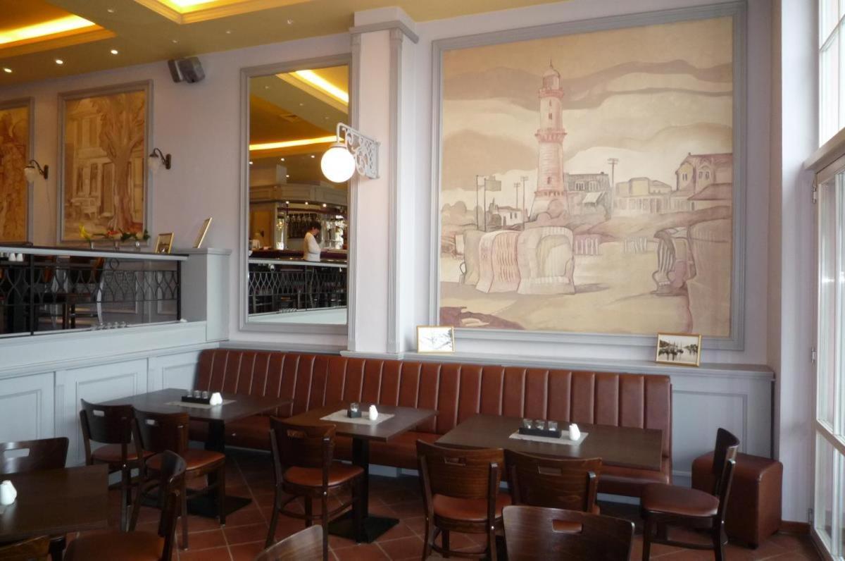 Doppelzimmer Bar, Direkt Am Alten Strom Rostock Exterior foto